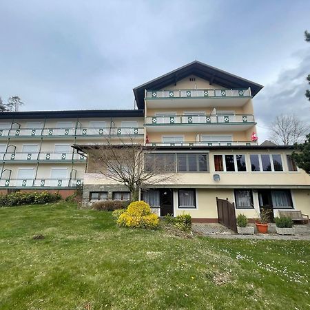 Self-Check In Apartmenthotel Seeglueck Pörtschach am Wörthersee Kültér fotó