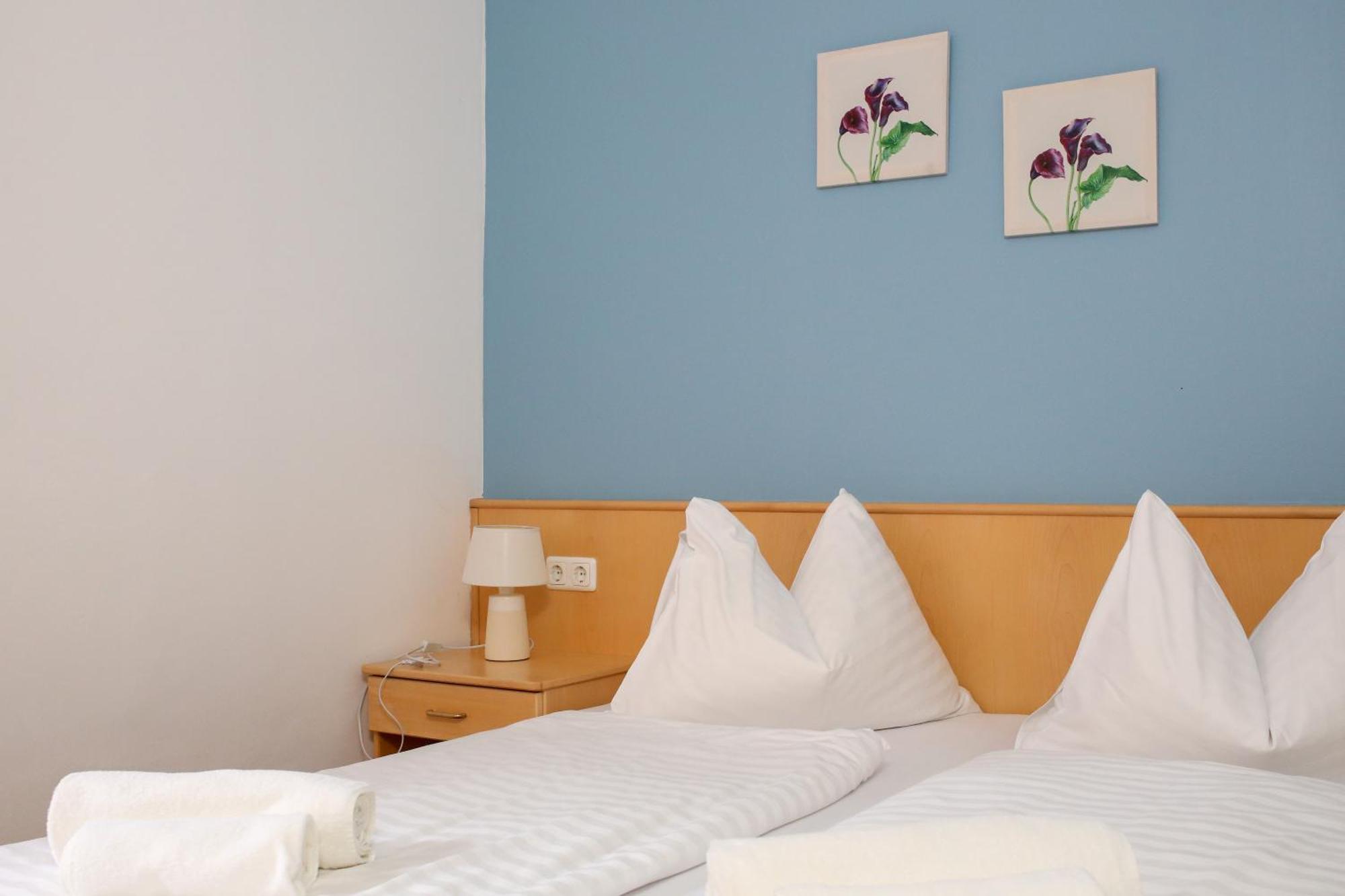 Self-Check In Apartmenthotel Seeglueck Pörtschach am Wörthersee Kültér fotó