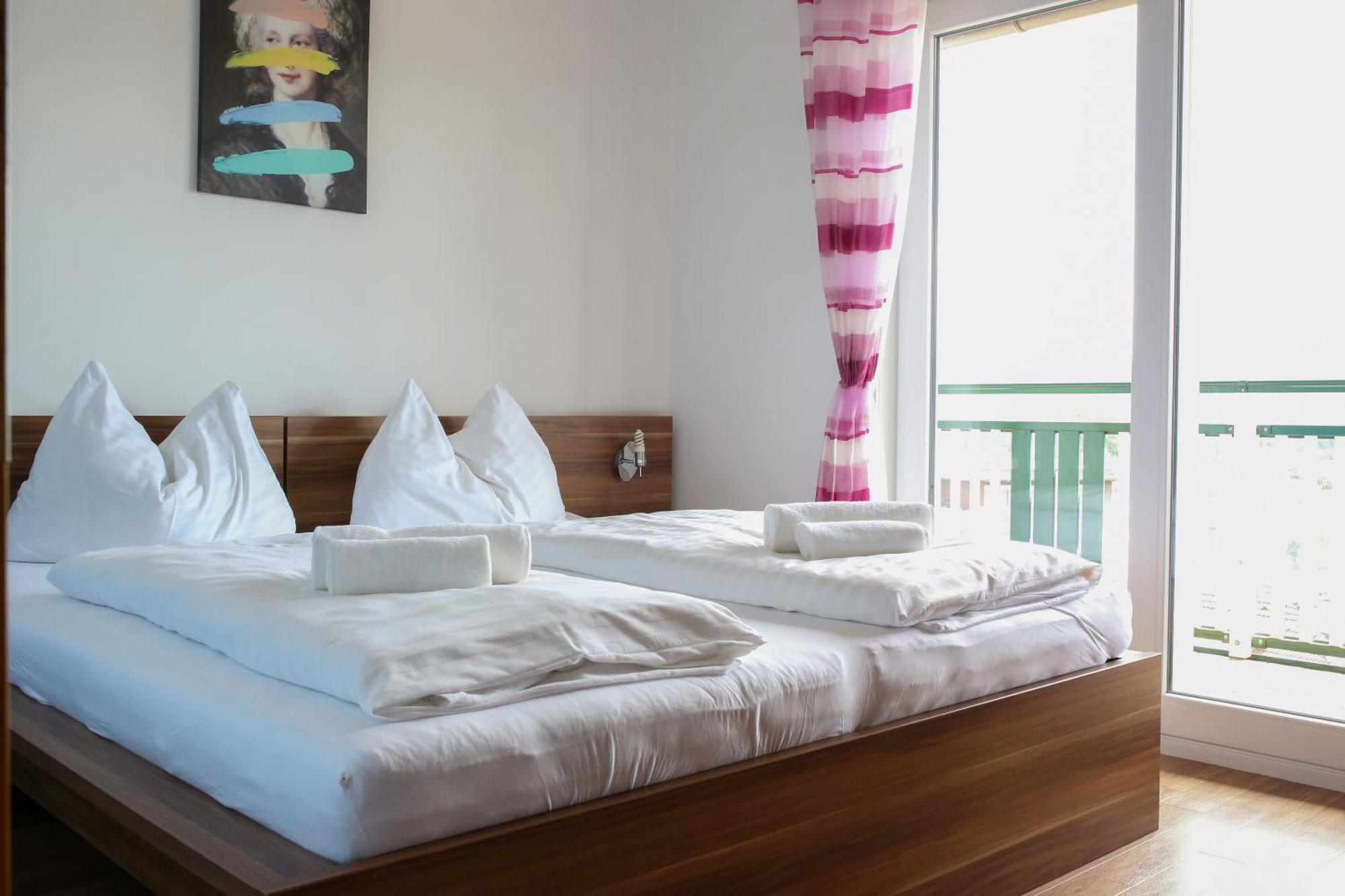 Self-Check In Apartmenthotel Seeglueck Pörtschach am Wörthersee Kültér fotó